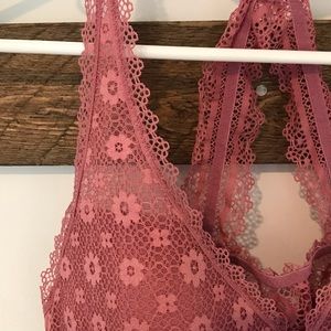 Victoria's Secret Intimates & Sleepwear - Victoria’s Secret Bralette Size M Victoria's Secret Intimates & Sleepwear - Victoria’s Secret Bralette Size M